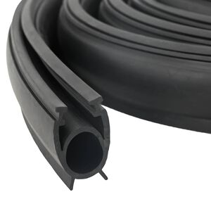 vidaXL Garažo durų sandarinimas Juoda 41 x 33 mm 2,5 m PVC
