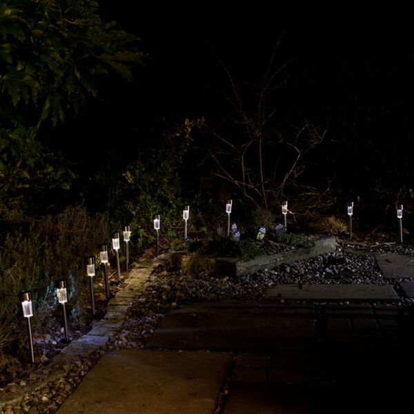 Luxform Saulės energija įkraunami &scaron;viestuvai Siena, 8vnt., sidabriniai