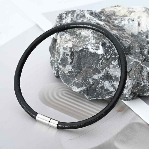 vidaXL Odinė gija Juoda &Oslash;4 mm x 10 m Oda