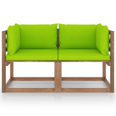 vidaXL Dvivietė sodo sofa iš palečių su žaliomis pagalvėlėmis, pušis