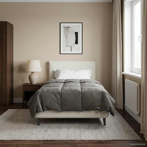 vidaXL Pilna metų antklodė &Scaron;viesiai pilka 135 x 200 cm Mikropluo&scaron;tas