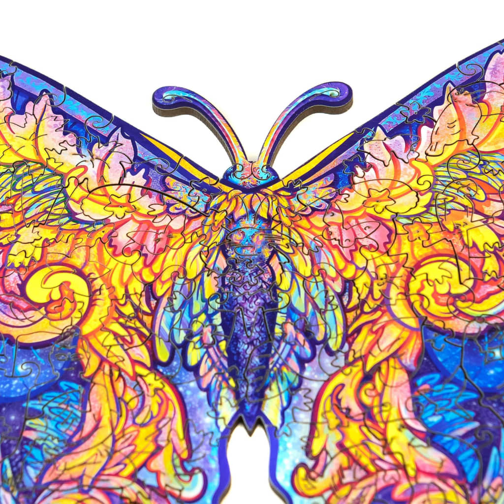 UNIDRAGON Medinė dėlionė Intergalaxy Butterfly, 199 detalės, 32x23cm