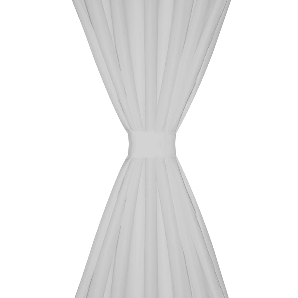 Baltos Užuolaidos su Kilpomis 140 x 245 cm, 2 vnt., Mikro Satinas